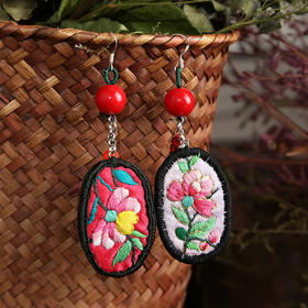 云南喜事老绣耳环 | 手工之作 匠心设计 | 现货加急发 