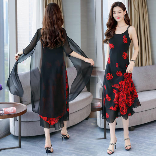 WZNH-OXN1812-1中长款H型 中腰圆领大花连衣裙套头两件套 商品图1