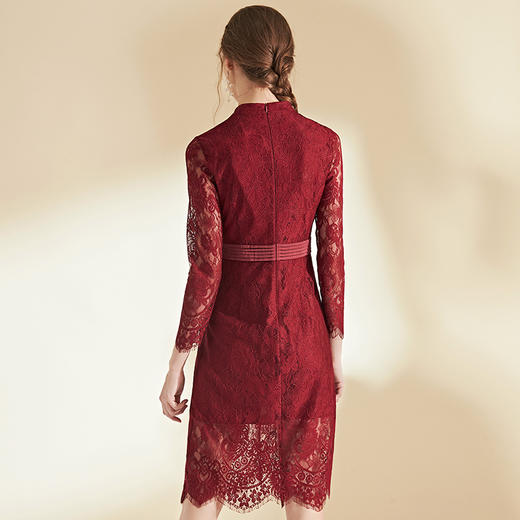 EITIE爱特爱女装春季新款简约长袖时尚蕾丝法式成熟连衣裙女裙C1907332 商品图3