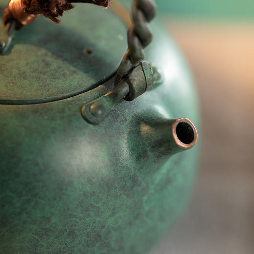 朱炳仁·铜·小苹果茶壶 | 造型优美，精致厚重，寓意美好 商品图4