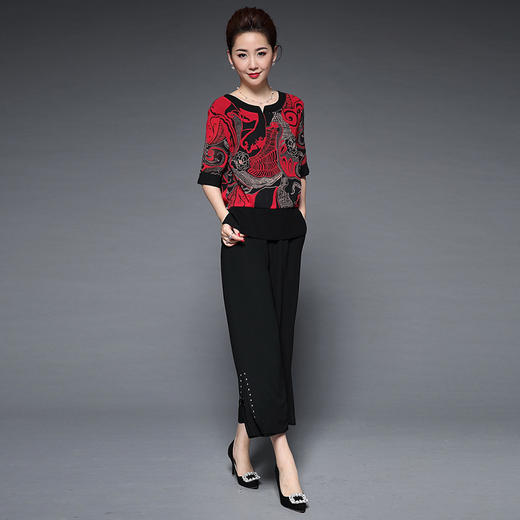 WZNH-ZYX966文艺复古宽松大码显瘦真丝缎圆领长袖上衣+阔腿长裤套装 商品图2