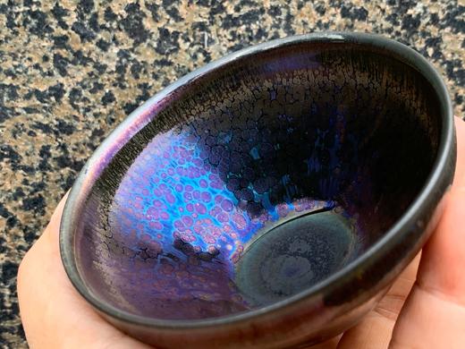 建盏【窑变-官帽】尺寸:8.3x4.3cm 作者:吴继旺