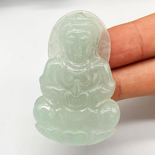 派瑞翡翠 翡翠观音 糯种 淡绿色 商品图2