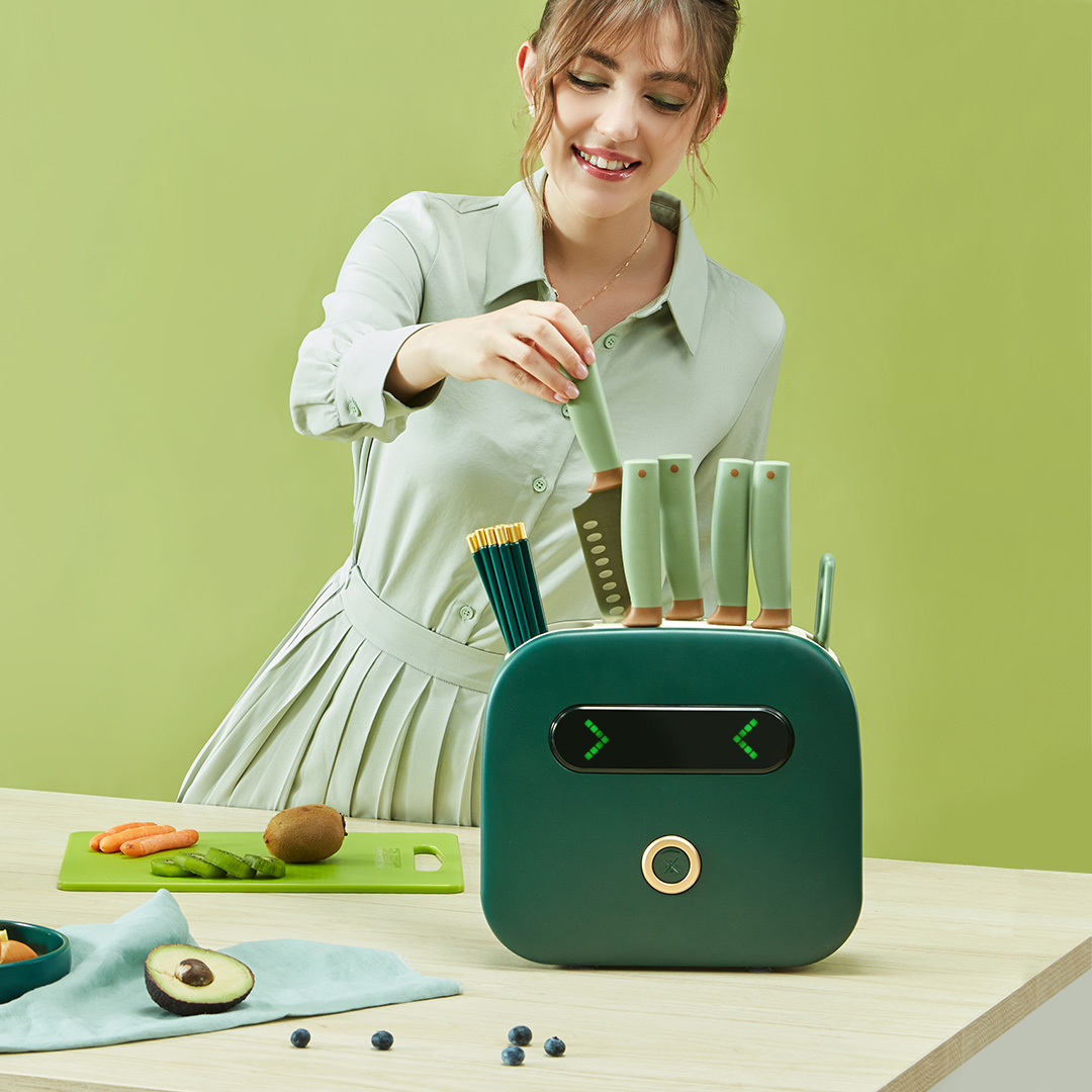 筷子刀具消chudu机家用筷子筒紫外线杀jun器抑jun刀架餐具烘干机