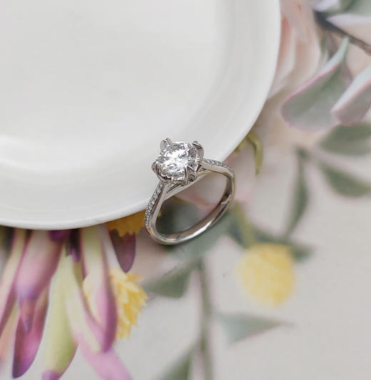 18K钻石戒指（1ct） 商品图0