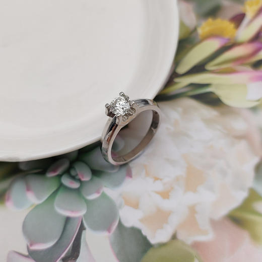 18k钻石戒指（0.57ct）圈号：15# 商品图0