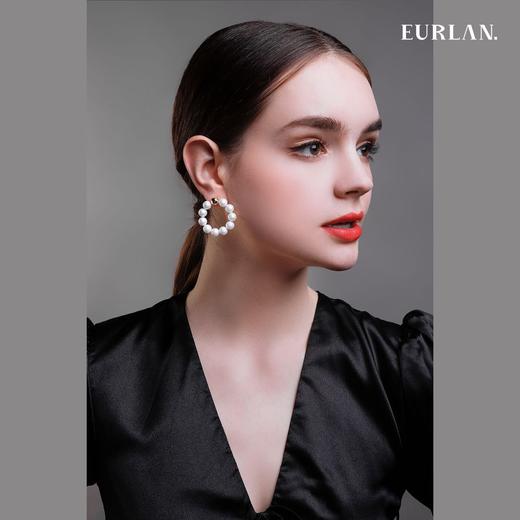 EURLAN.  A系列 品牌经典珍珠耳圈 广告款 商品图4