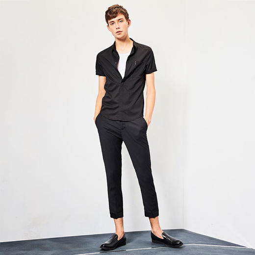 HIM漢崇 夏季新休闲男装衣服男士休闲衬衣都市黑色短袖衬衫青年男 商品图1