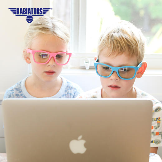 【血亏清仓 不退不换 慎拍】美国品牌babiators飞行宝宝儿童防蓝光护目眼镜 商品图2