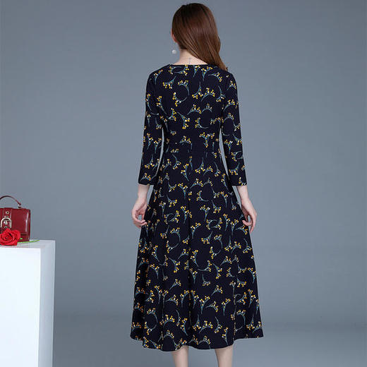 QYM-LFDS-YY813新款修身显瘦优雅连衣裙 商品图2