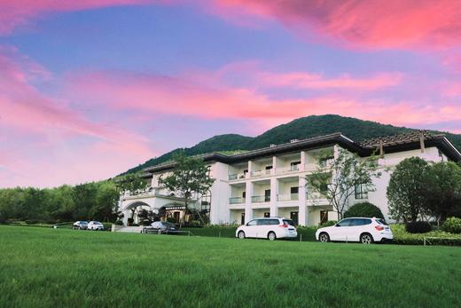 【秒杀9.3元】磐安亨达•高二花园度假酒店（每个ID限拍一间+房券邮寄到付） 商品图0