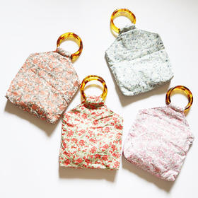 HUGOJIRO圆环柄手提包插画小果子