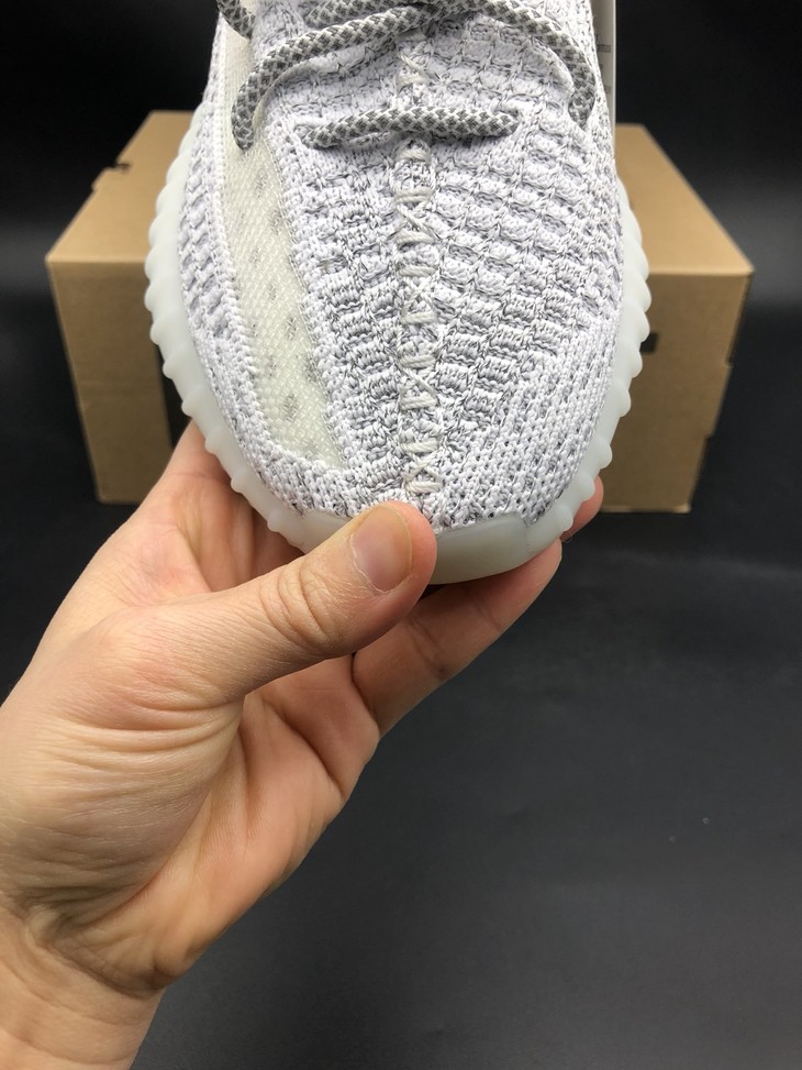 adidasyeezyboost350v2白滿天星ef2367巴斯夫真爆絕對性價比阿迪經典