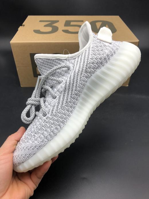 Adidas Yeezy Boost 350v2 “白满天星”EF2367 #巴斯夫真爆，绝对性价比，阿迪经典扛鼎之作，永不过时👏👏 尺码:36-46 商品图3