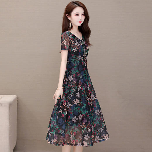 QYM-2060新款洋气修身显瘦中年妈妈时尚过膝v领a字连衣裙 商品图2