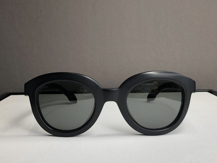 【samplesale】 isson 纯黑小猫眼墨镜