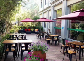 【秒杀9.3元】磐安山水大酒店（每个ID限拍一间+房券邮寄到付）