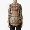 【一】BURBERRY 巴宝莉 女士领尖扣衣领 Vintage 格纹棉质长袖衬衫 8022284 A7028 商品缩略图3