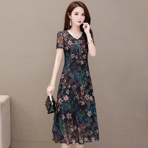QYM-2060新款洋气修身显瘦中年妈妈时尚过膝v领a字连衣裙 商品图1