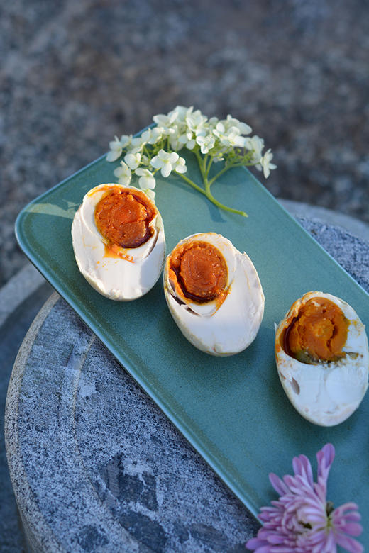 2025微山湖轻盐传统裹泥腌制咸鸭蛋家庭装礼盒20枚 商品图5