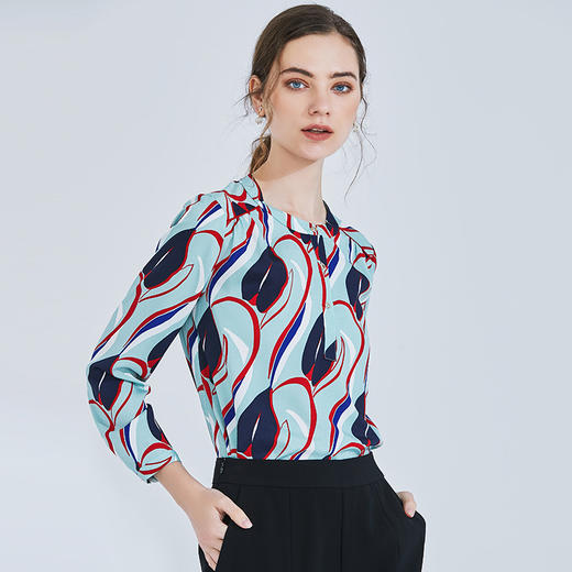 EITIE爱特爱春夏季女装印花小上衣长袖T恤衫小衬衣5913606 商品图1