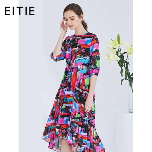 EITIE爱特爱女装夏季新款五分袖优雅不规则印花连衣裙中长款5907636 商品图5
