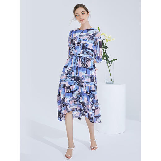 EITIE爱特爱女装夏季新款五分袖优雅不规则印花连衣裙中长款5907636 商品图1