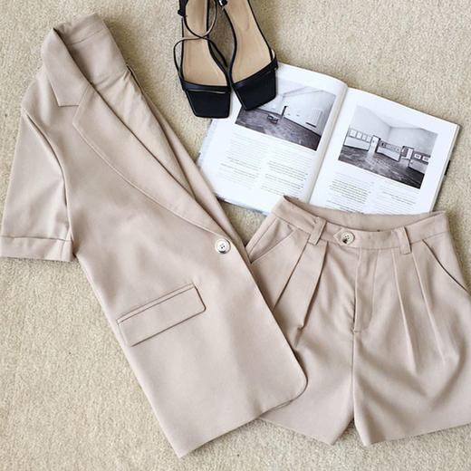 裁缝学苑 AG60女士小香风职业西装西服短裤两件套服装纸样切割图 商品图4