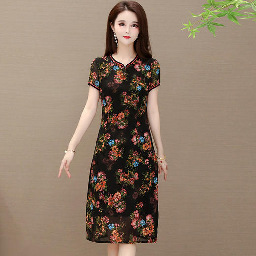 QYM-K2019B新款低领显瘦气质中年妈妈复古连衣裙 商品图1