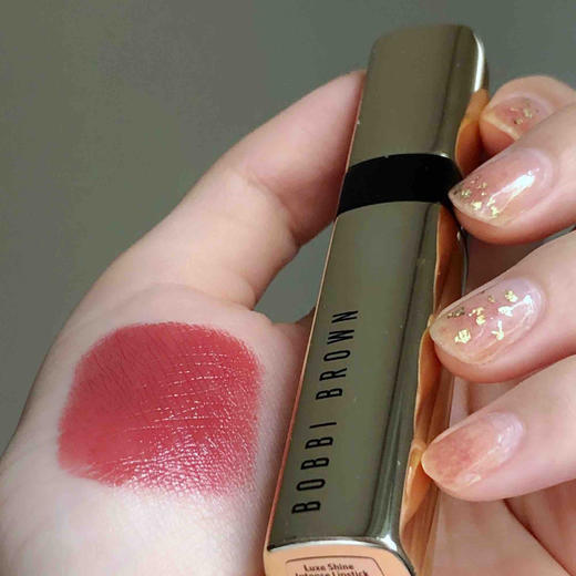 bobbibrown细管口红