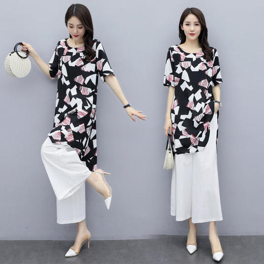 HR-XYFS5986时尚显瘦，宽松印花减龄轻熟两件套 商品图0