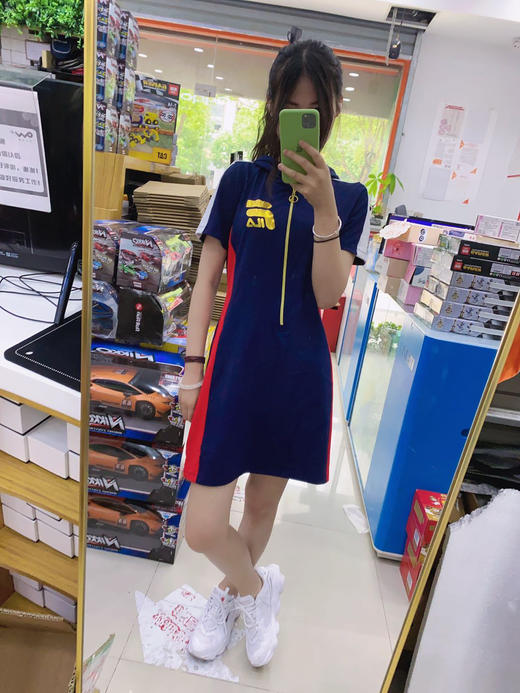 活力！Fila短袖带帽连衣裙！领先款保真 商品图1