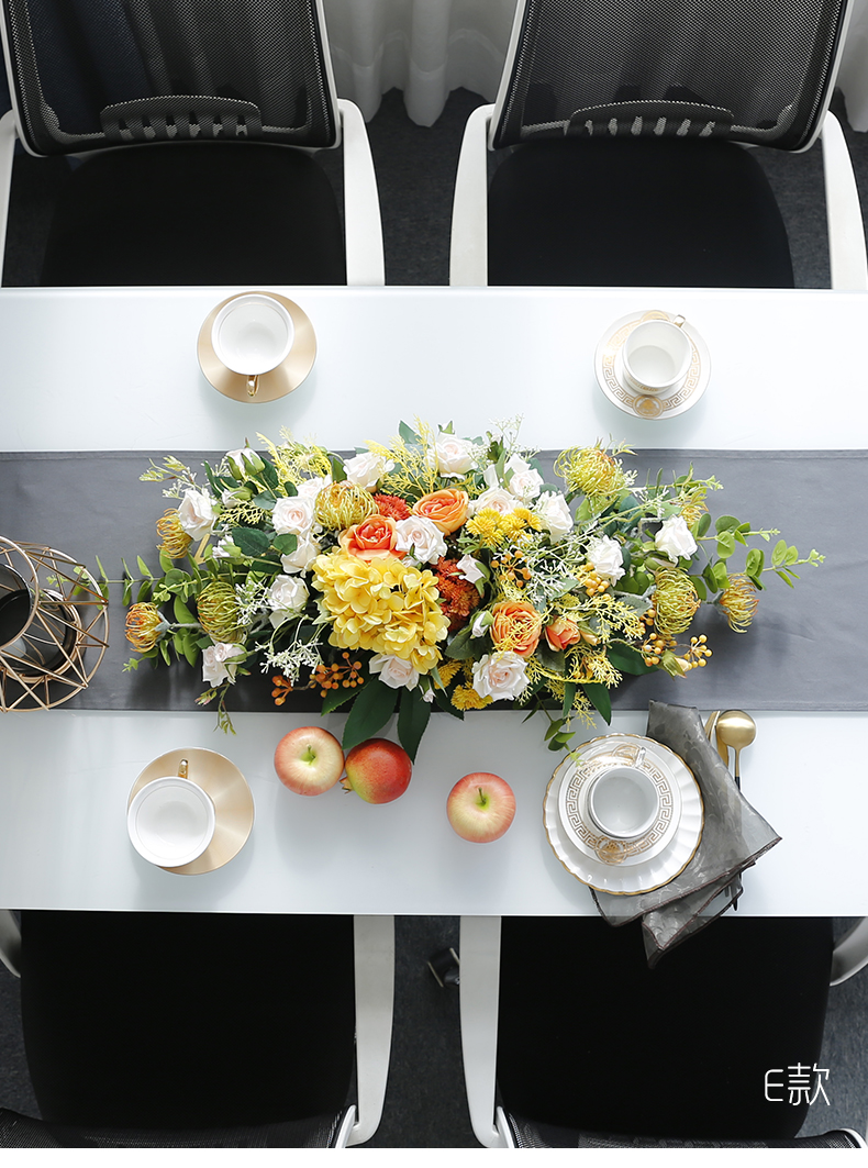 餐桌花摆花桌面西餐厅长桌仿真花假花酒店别墅会议室中间高档现代