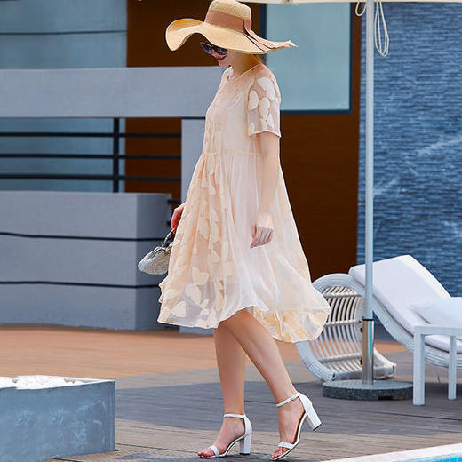 NSbD-FH0506宽松甜美提花重绉真丝连衣裙 商品图1