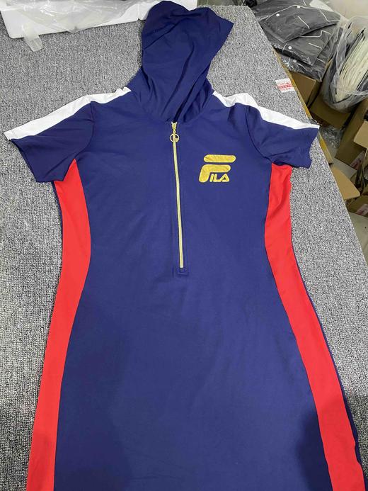活力！Fila短袖带帽连衣裙！领先款保真 商品图6