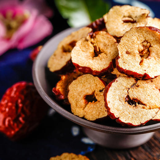 【新疆策勒馆】丝路红 冻干骏枣片 酥脆枣片60g/袋 商品图2