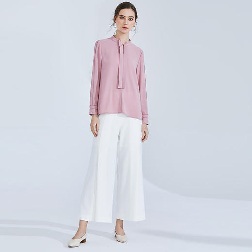 EITIE爱特爱女装春季通勤百搭简约优雅系带衫小上衣5913605 商品图1