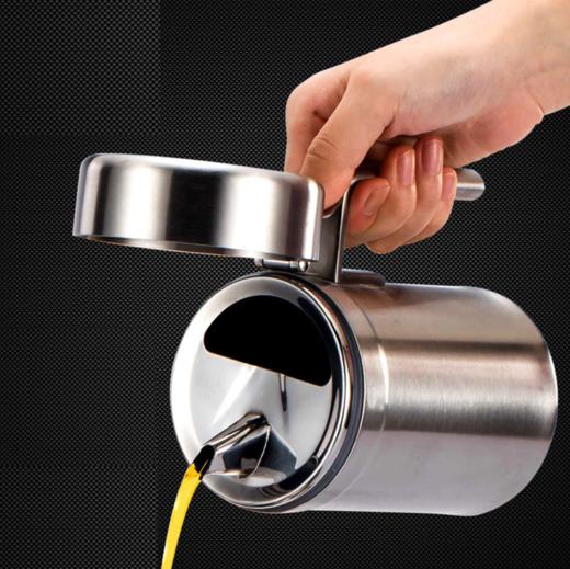 【油壶】油壶304不锈钢防漏 防尘带盖控油食用油瓶 厨房用品家用油壶加厚 商品图0