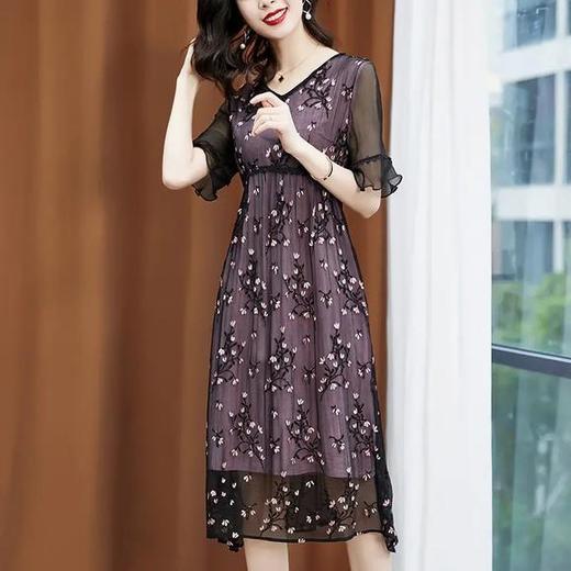 SM-8202370修身显瘦V领桑蚕丝绣花真丝连衣裙 商品图3