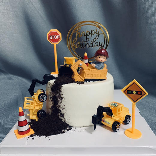 挖掘机奶油水果蛋糕 商品图0