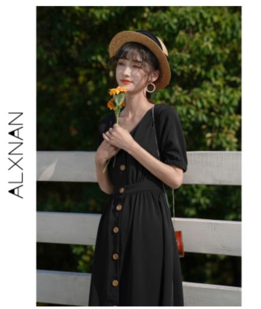 黑色连衣裙 商品图0