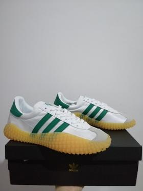 👒小红书爆款 原鞋独立模具开发 原厂网纱面 阿迪达斯/Adidas Kamanda 小Yeezy 生胶刺头底 秀气大方的鞋型 气质修身 货号：EE9090 尺码：36--45