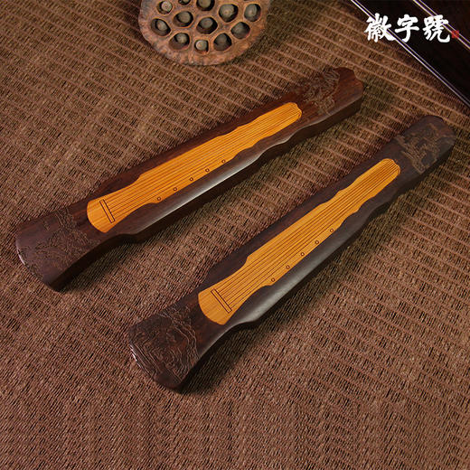 琴形°黑檀镶碳化竹 文房镇纸 商品图0