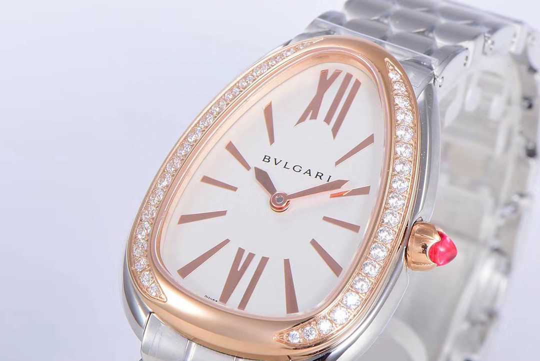 bv宝格丽serpentiseduttori鎏金蛇影腕表表壳尺寸:33毫米,厚度6.