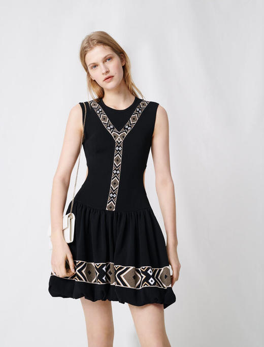 法国直邮maje5折黑色绣花蓬松短款无袖连衣裙mfpro01176noir