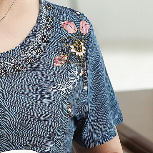 YC-910夏季奶奶装 装短袖T恤两件套装 商品图3