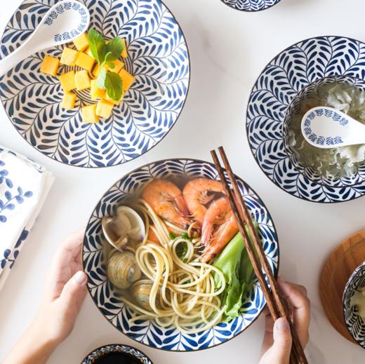【餐具】 釉下彩日式陶瓷餐具盘子家用菜盘创意圆形盘调味碟米饭碗 商品图0