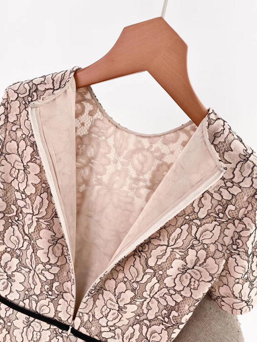 ic进口芍药蕾丝花边连衣裙内衬真丝6月底出