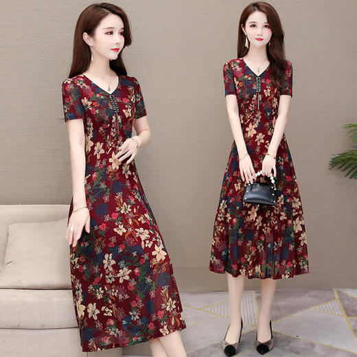 YWE-YSME2059夏新款时尚修身长款过膝连衣裙 商品图0