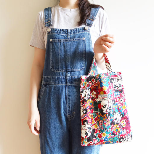 HUGOJIRO轻便手拎包插画熊猫布偶 商品图1